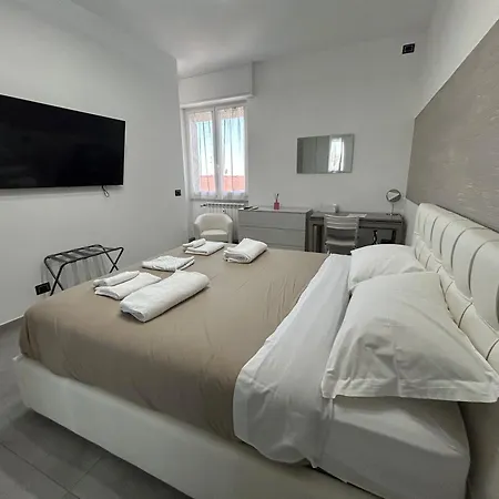Oda ve Kahvaltı Milano Bicocca & Rooms2 Cinisello Balsamo